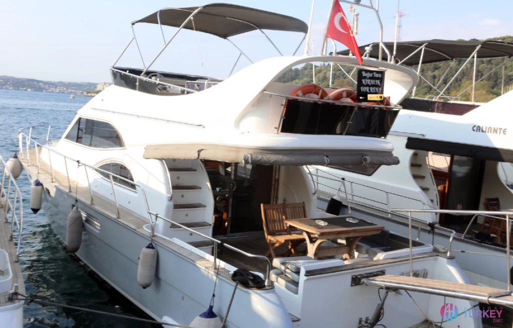 Tour privado en yate Estambul