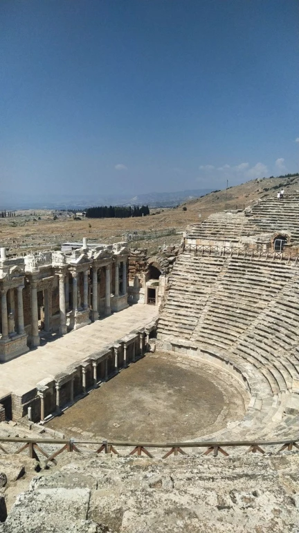 Pamukkale's Enchanting Essence: An Unparalleled Discovery Where Nature and History Unfold