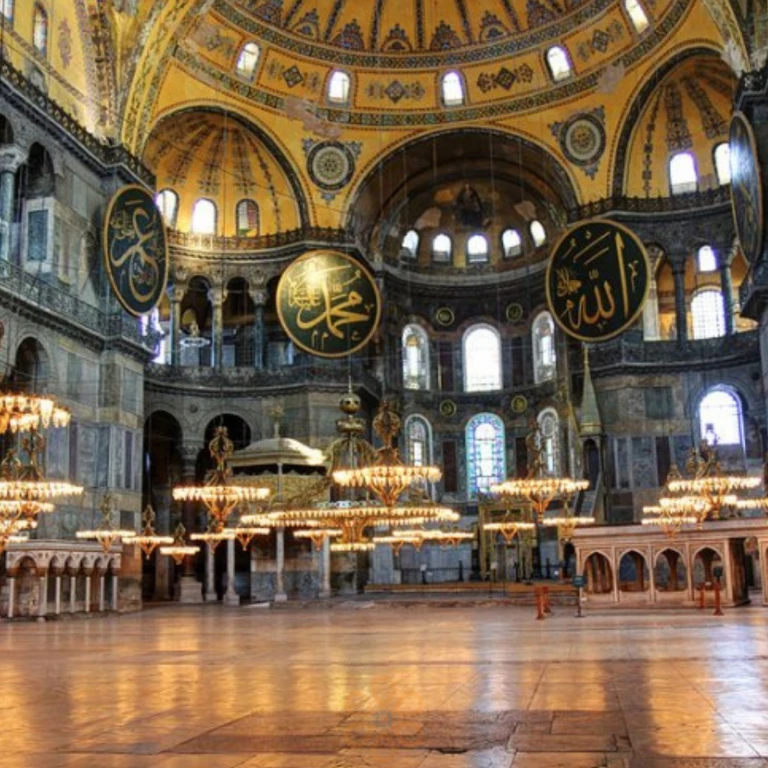 Contrasts of Istanbul private tour