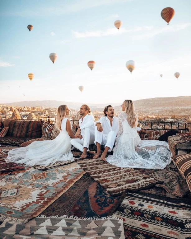 コザ 洞窟 ホテル ルーフトップ サンライズ 撮影