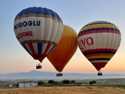 Cappadocia : Sunrise Balloon Flight in Çat Valley