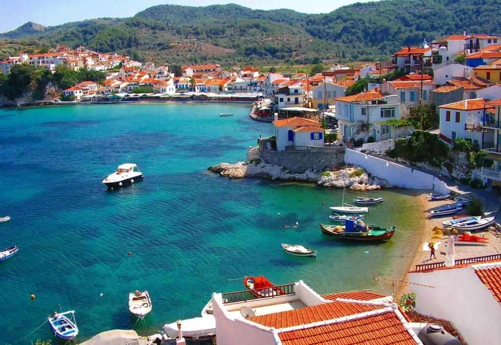 Samos Adası'nda Gezilecek Yerler: En Popüler 7 Yer