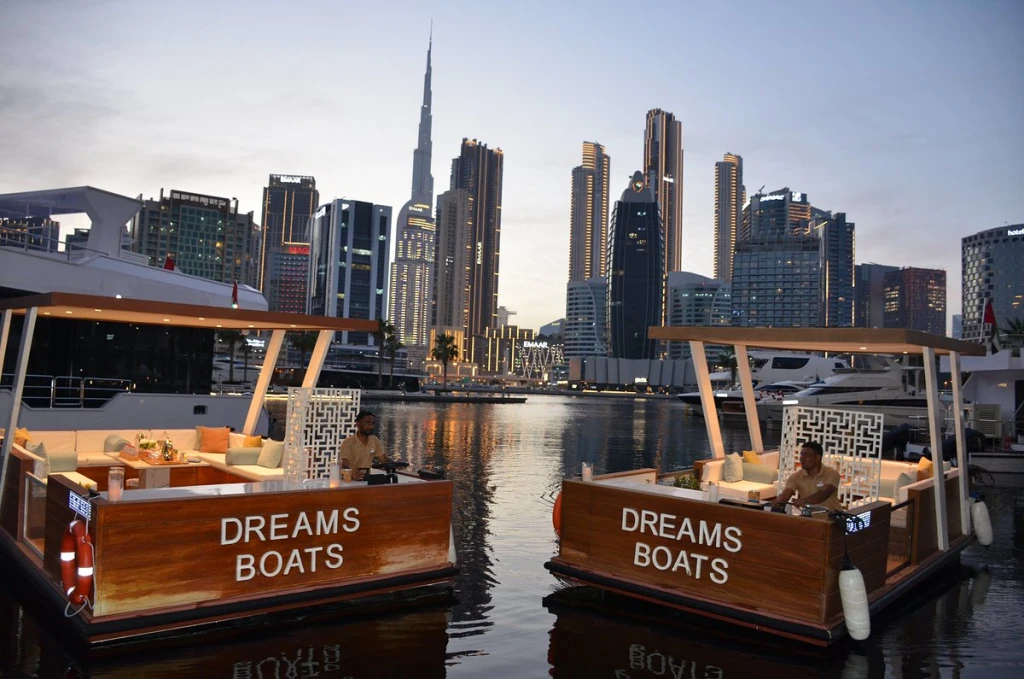 Dream boat