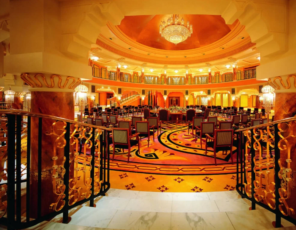 Tour Inside the Burj Al Arab