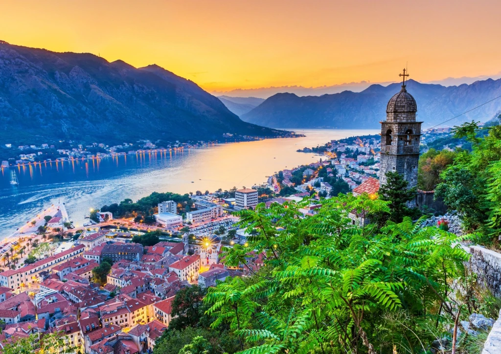 ГОЛЕМИТЕ БАЛКАНИ ОБИКАЛЯТ С ИЗМИР УИНТЪР