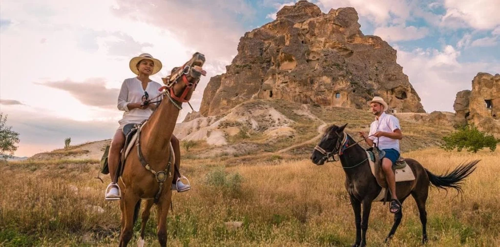 Paseos a caballo por los valles de Capadocia