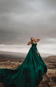 PHOTO SHOOTING AND DRESS