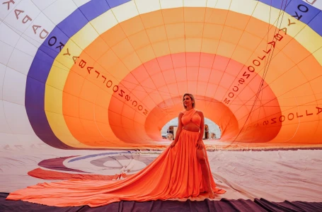 PHOTO SHOOTING AND DRESS