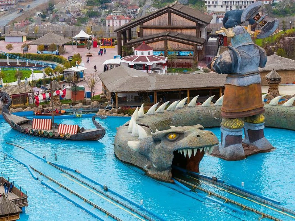 اسطنبول: فيالاند Theme Park Ticket + Vip Transfer