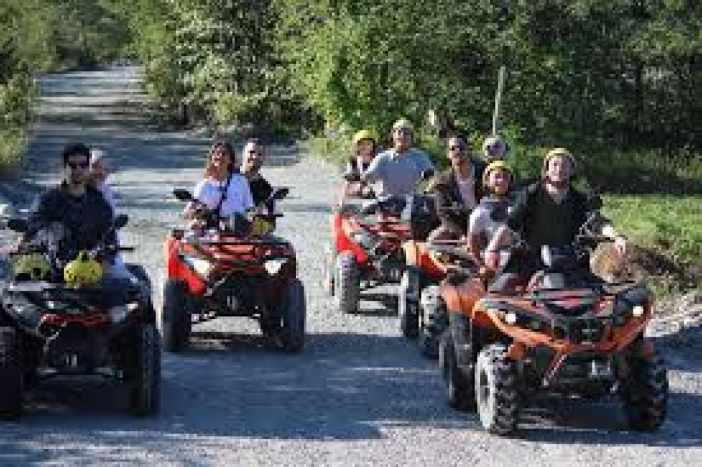 استانبول: Quad Safari