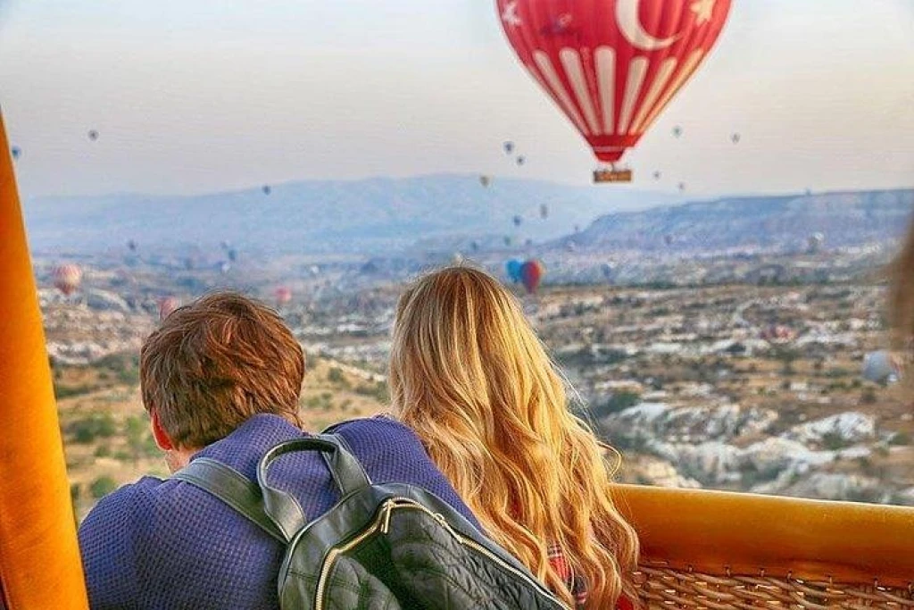 Passeio de balão de ar quente de Cappadocia