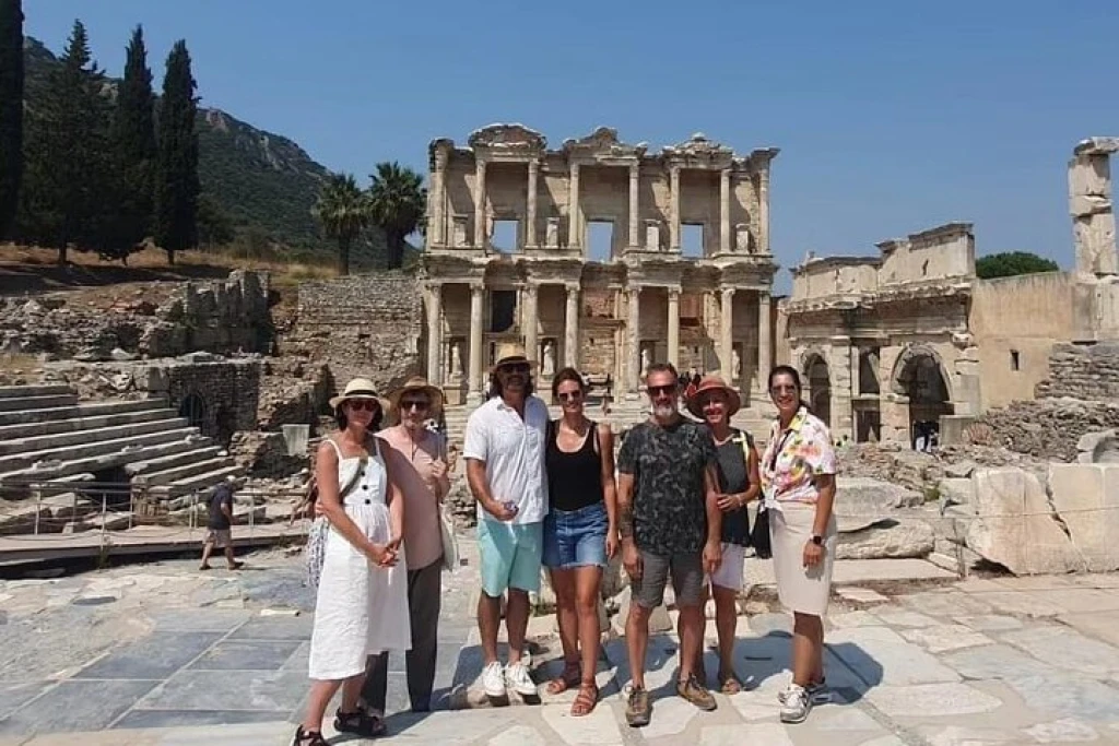 Excursão guiada privada do Ephesus com o novo museu e almoço do DEM