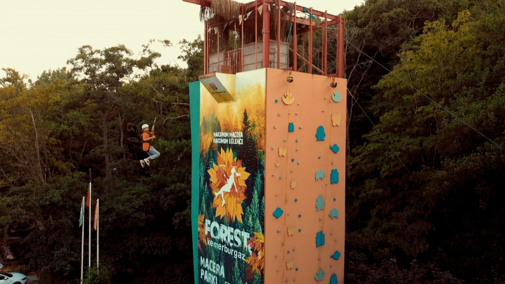 Κωνσταντινούπολη: Δάσος Kemerburgaz Πάρκο Περιπέτειας