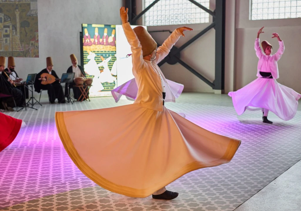 Ceremonia de Dervish en Hagia Sophia