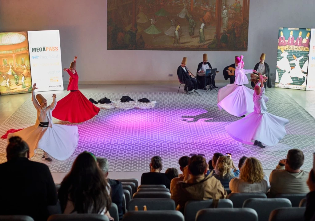 Ceremonia de Dervish en Hagia Sophia