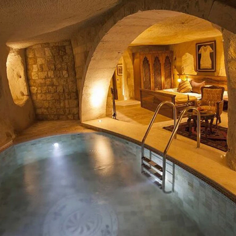 Business Class Cappadocia Tour By Plane — 4 Days / 3 Nights