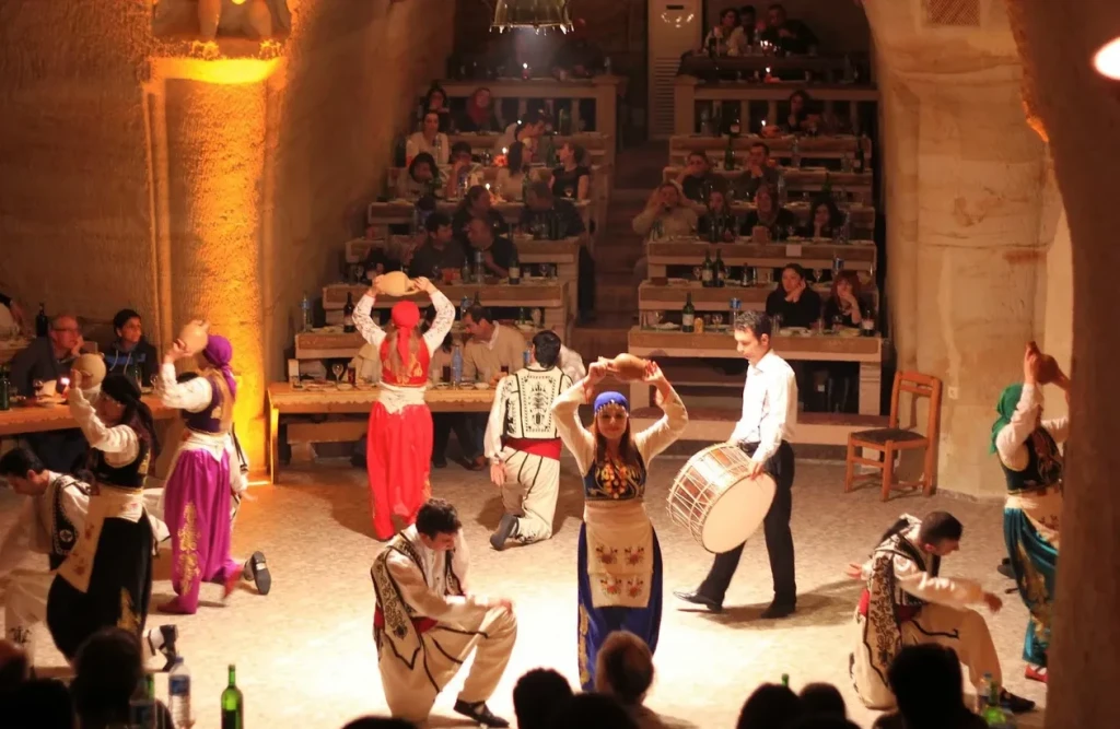 شو شب ترکی کاپادوکیه