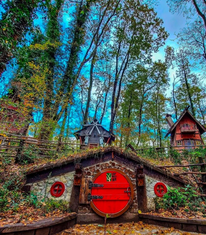 ORMANYA - HOBİT EVLERİ-CAM TERAS-MAŞUKİYE GEZİSİ (22 KASIM)