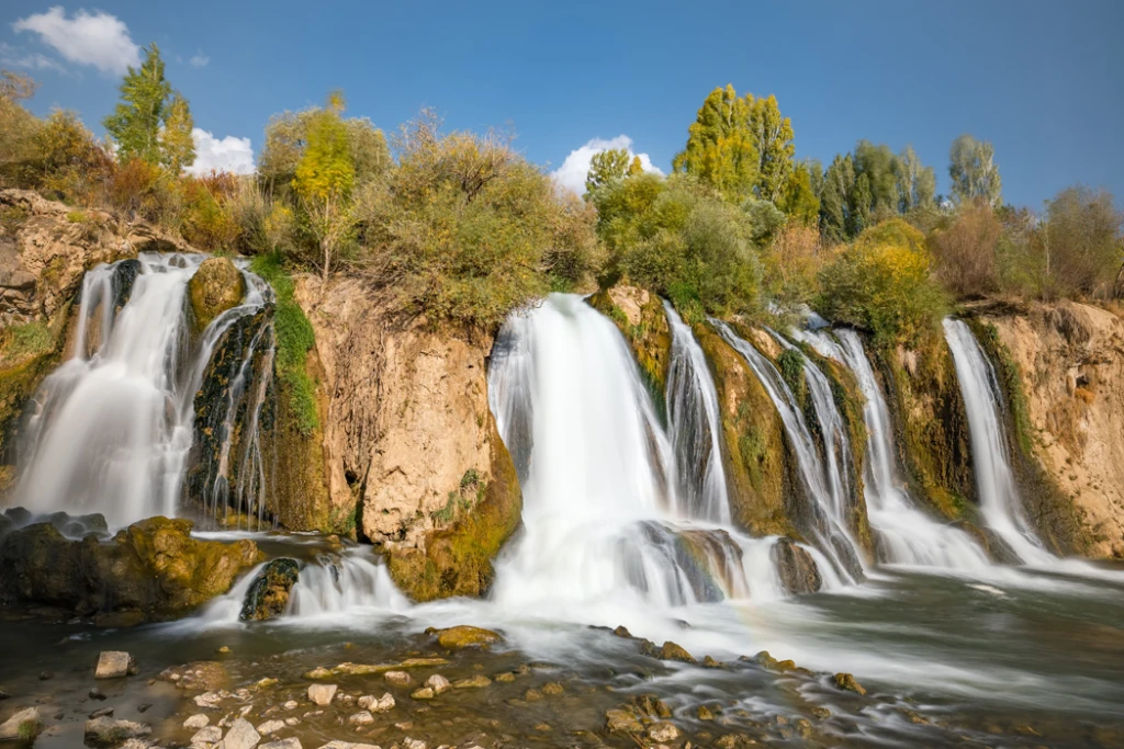 EASTERN FAIRY TALES GREAT EASTERN ANATOLIA TOUR JUNE 11 DEPARTURE 8 NIGHTS 7 DAYS (6 NIGHTS HOTEL ACCOMMODATION)