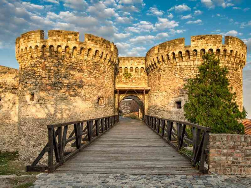 2026 UÇAKLI VİZESİZ HER ŞEY DAHİL BALKAN TURU  6 GECE YARIM PANSİYON OTEL KONAKLAMA TÜM  EKSTRA TURLAR DAHİL !! 799 €