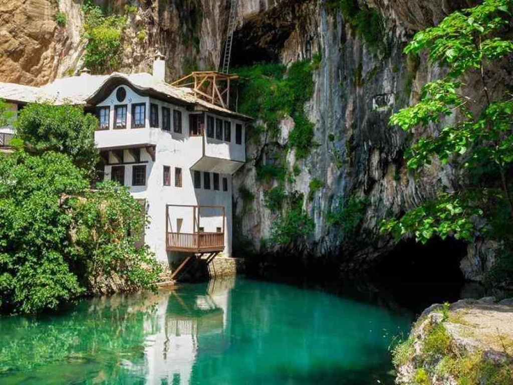 2026 UÇAKLI VİZESİZ HER ŞEY DAHİL BALKAN TURU  6 GECE YARIM PANSİYON OTEL KONAKLAMA TÜM  EKSTRA TURLAR DAHİL !! 799 €