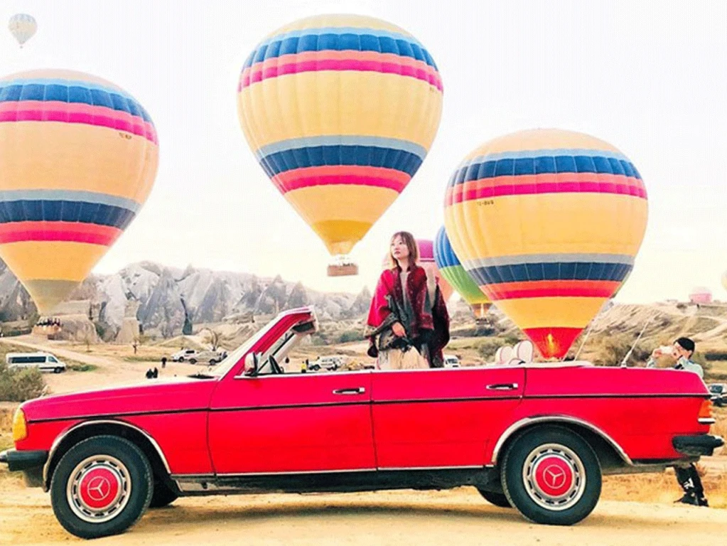 جولة السيارات الكلاسيكية في كابادوكيا
