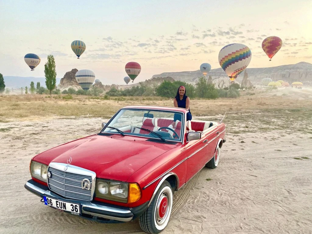 جولة السيارات الكلاسيكية في كابادوكيا