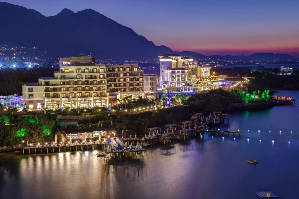MERİT ROYAL PREMIUM HOTEL CASİNO