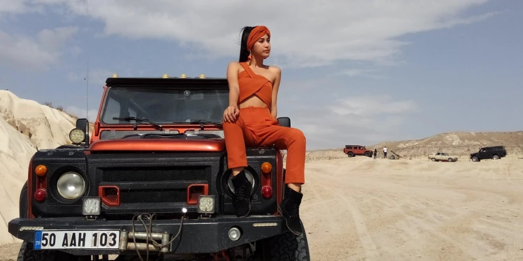 私人越野吉普车日落之旅与饮品