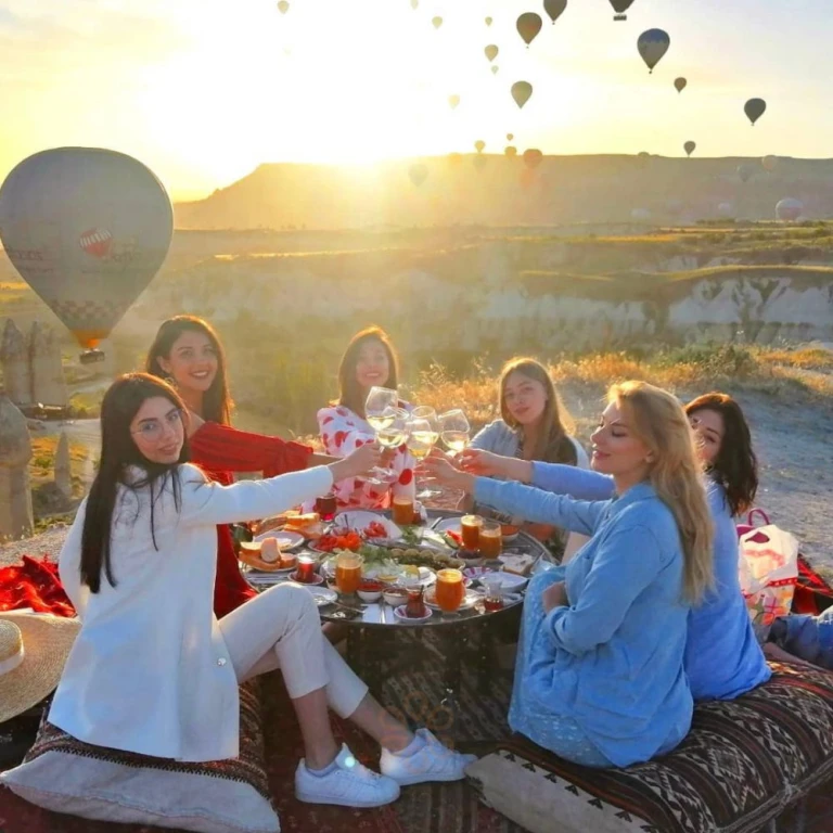 Kahvaltı şafak vaktine yakın