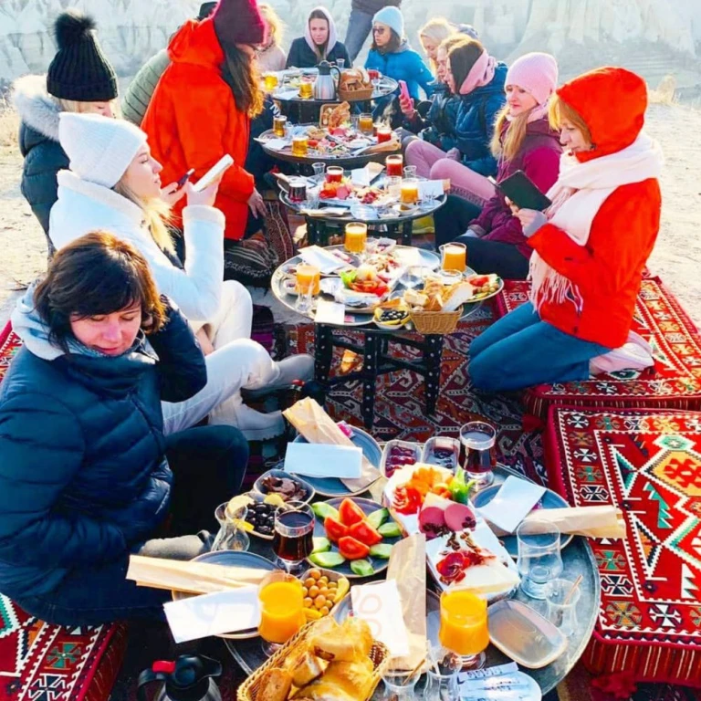 Kahvaltı şafak vaktine yakın