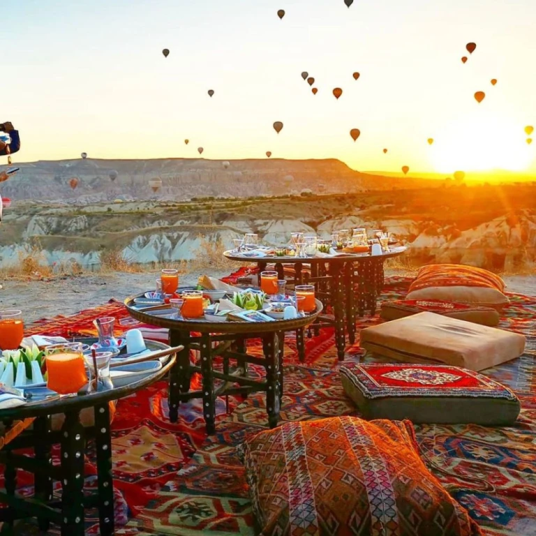 Kahvaltı şafak vaktine yakın