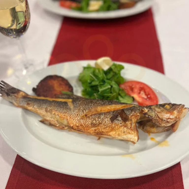 博斯普鲁斯夜游船