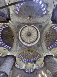 Istanbul Day Trips: Hagia Sophia, Blue Mosque, Grand Bazaar & Süleymaniye Mosque with Bosphorus Tea Break