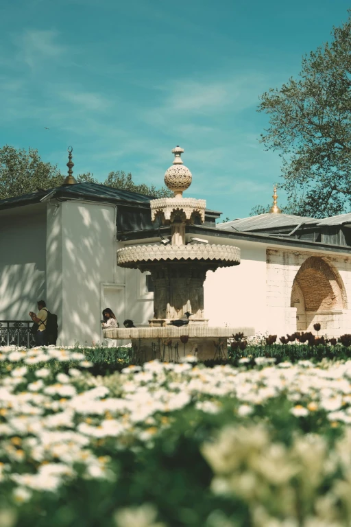 Discover Istanbul’s Majestic Topkapi Palace, Harem, Aya Irini and Grand Bazaar: A Guided Journey Through Royal History