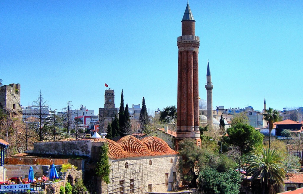 تور شهری آنتالیا