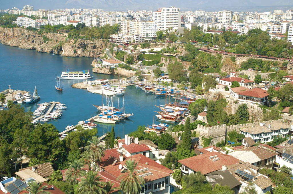 تور شهری آنتالیا