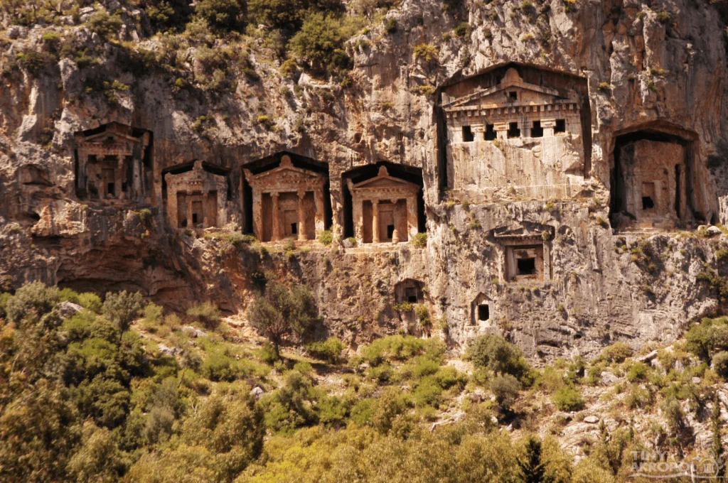 Калната баня в Далян Плаж на костенурките