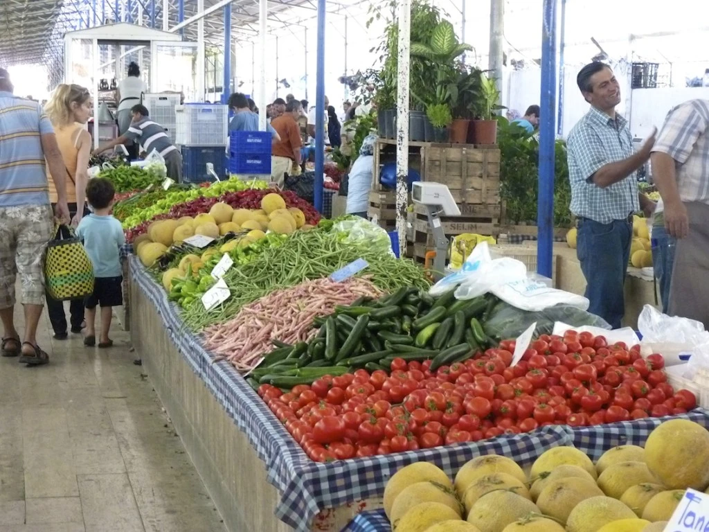 "Тур на призрачния град Каякьой и местния пазар в Фетие"