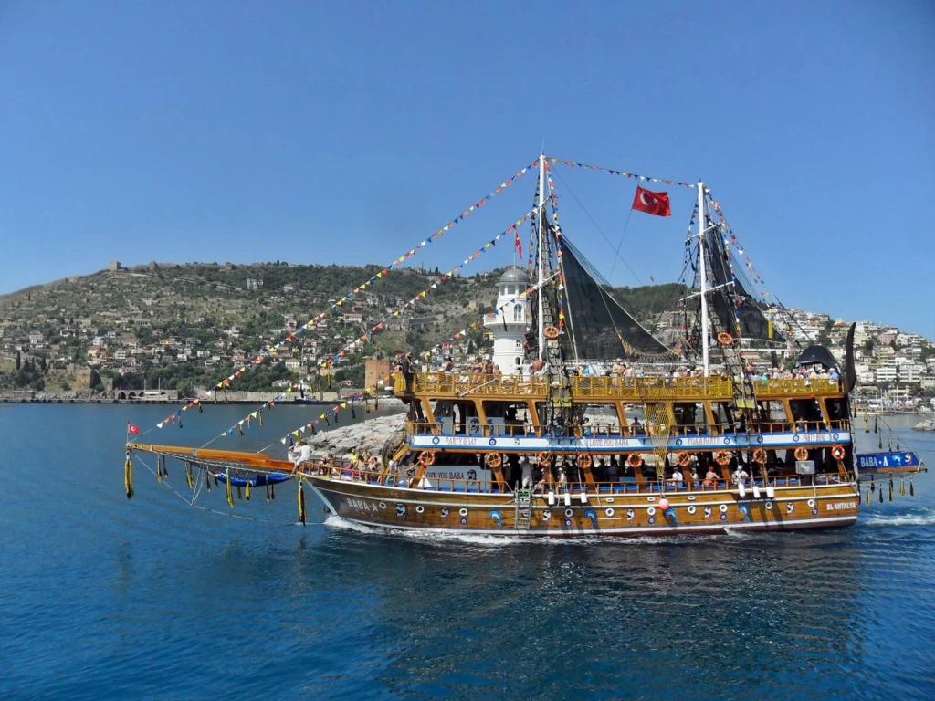 Tur Kapal Antalya