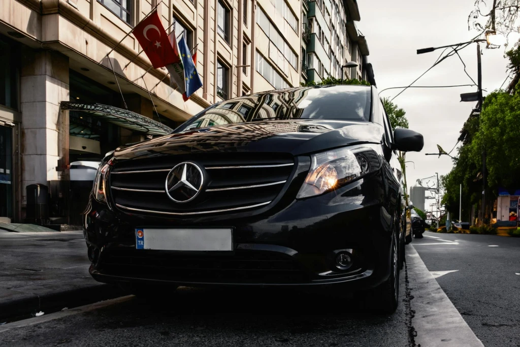 Istanbul Airport Transfer (Mercedes Vito or similar VAN)