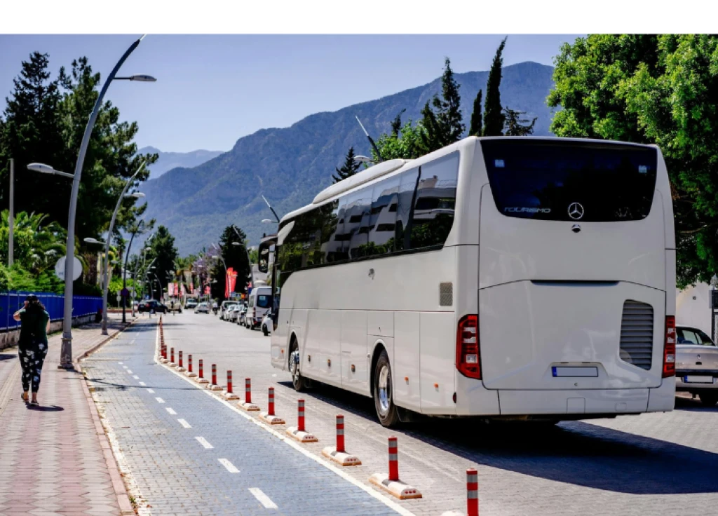 Istanbul Airport Transfer (Coach-Bus 46 person
