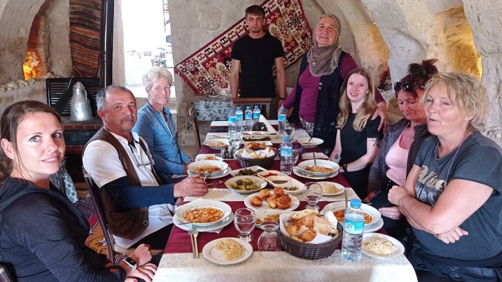 Experiencia de Comida y Vino Turco