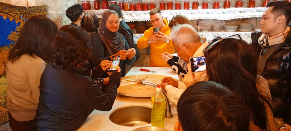 Experiencia de Comida y Vino Turco