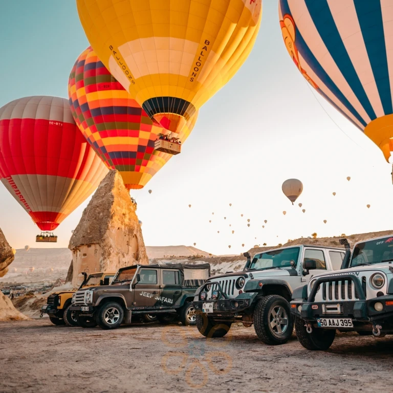 ジープサファリツアー