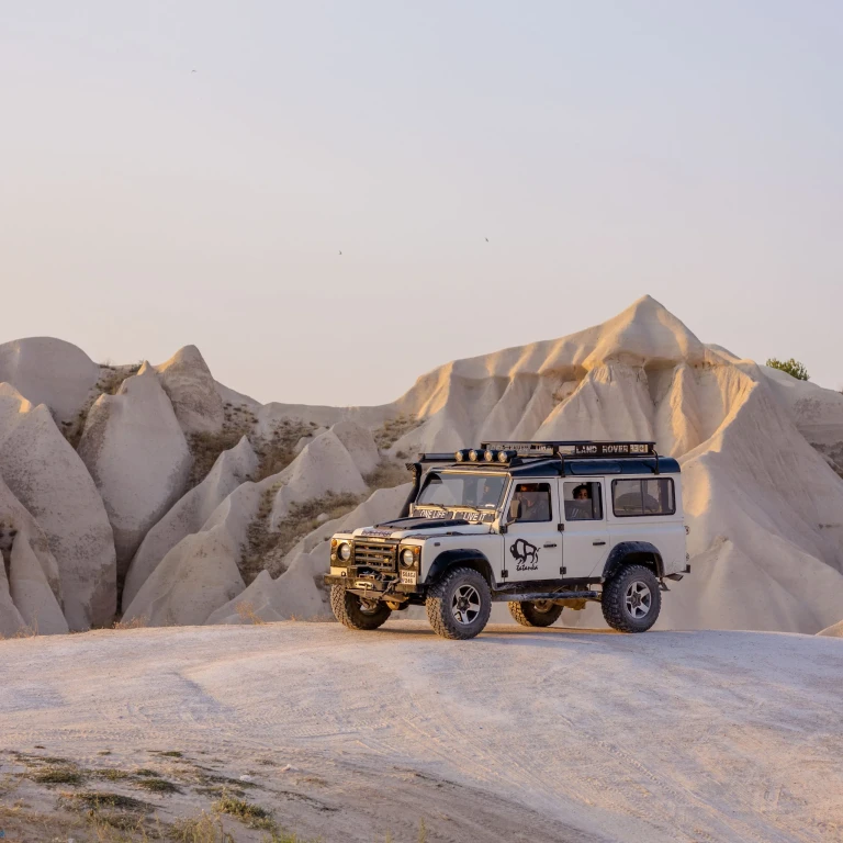 ジープサファリツアー