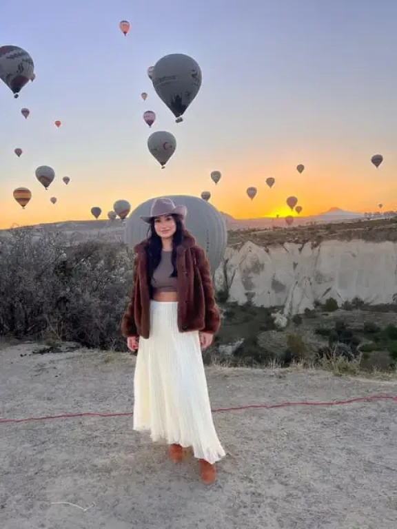 Tur Tour Melihat Balon Udara Panas