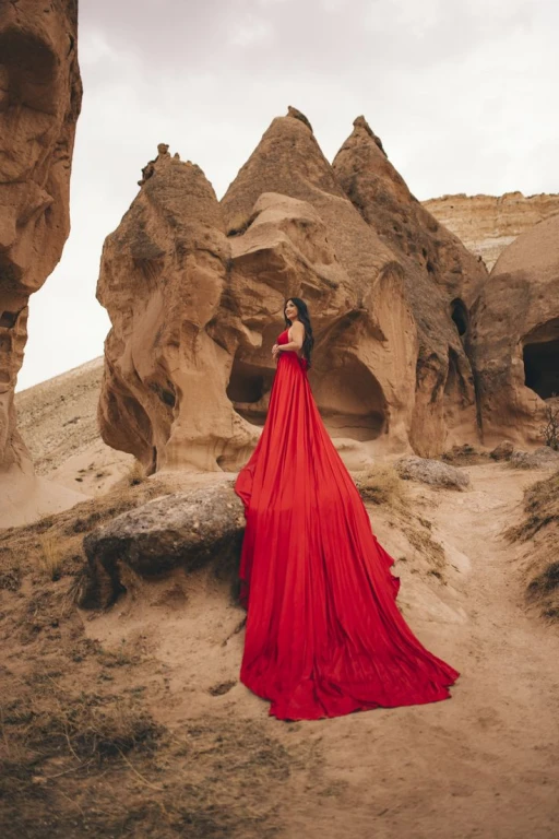 Peri Masalı Fotoğraf Çekimi ile Uçan Elbise Kapadokya'da
