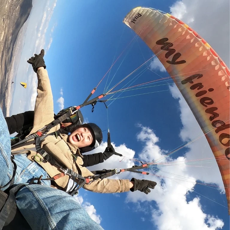 Parapanta în Cappadocia