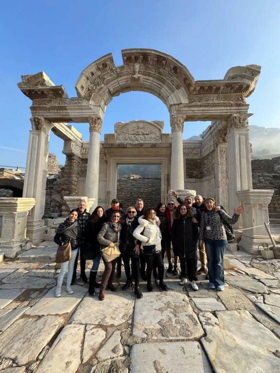 Travelshow Tours Photos